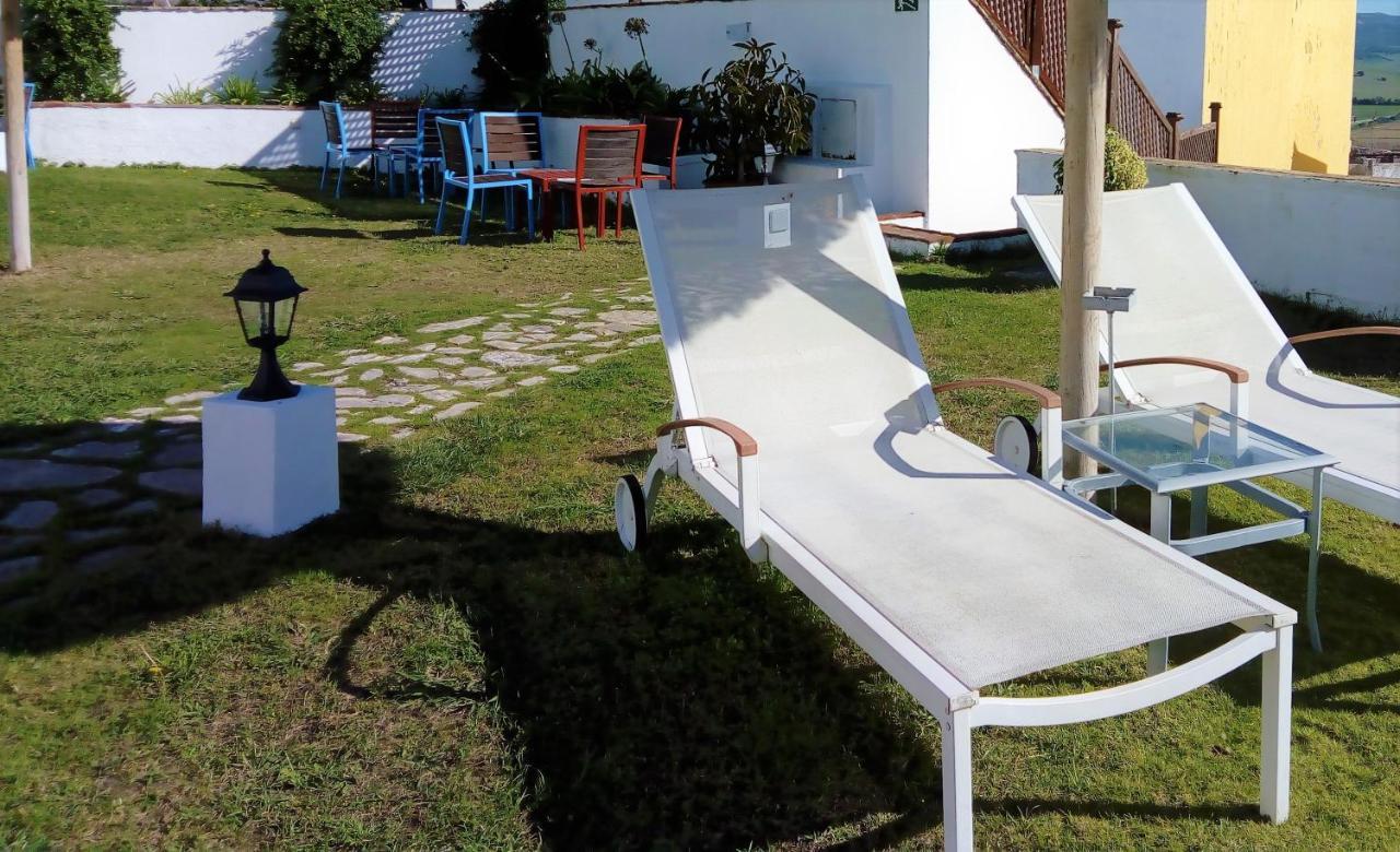 Hotel Utopia Benalup-Casas Viejas ภายนอก รูปภาพ